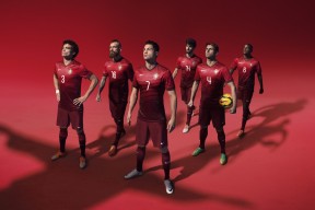 2026世界杯-詹姆斯巴特勒巅峰对决，30分钟激战切尔西，回归赛场胜负难料